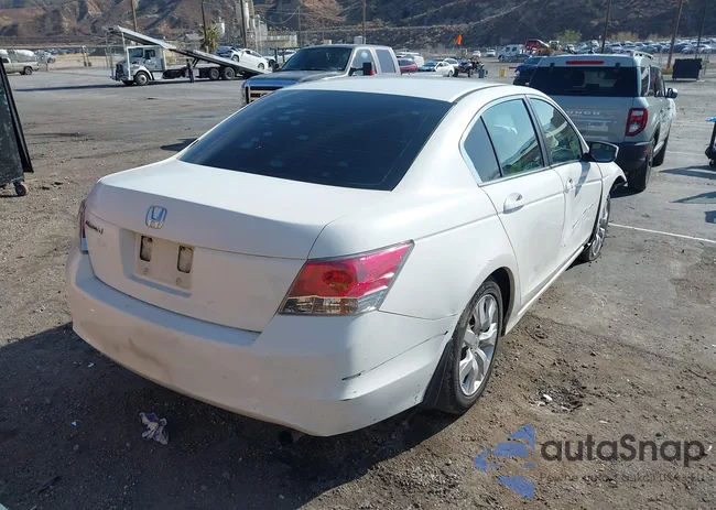 1HGCP26308A117980: 41448856