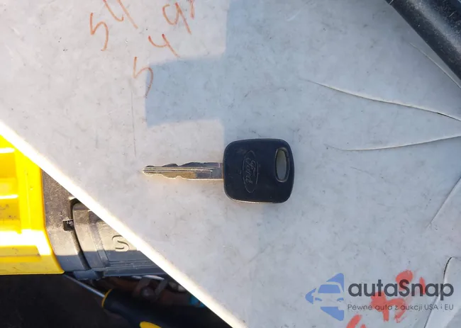 1FMYU01151KA94974: 41450365