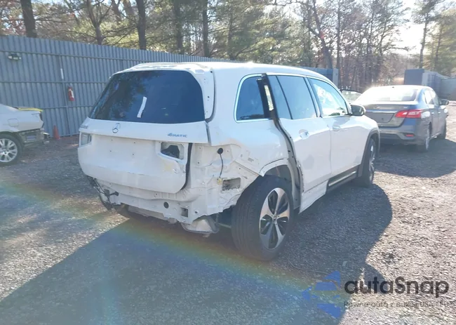 W1N4M4HB7RW351770: 41455859