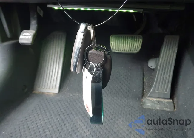 5NPE34AF0HH524223: 41455718