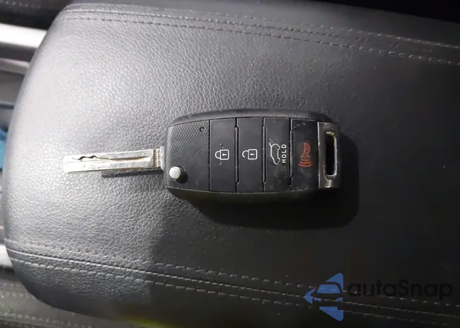 KNDPB3AC2F7692944: 41456985