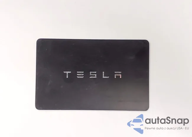 5YJ3E1EB5JF115324: 41465325