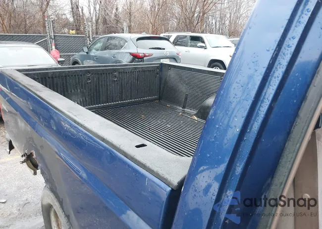 1FTEF15Y2TLC01166: 41464743