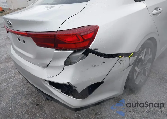 3KPF24AD0KE132053: 41465839