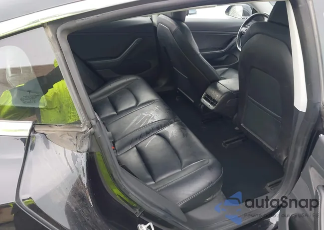 5YJ3E1EB4JF071431: 41466886