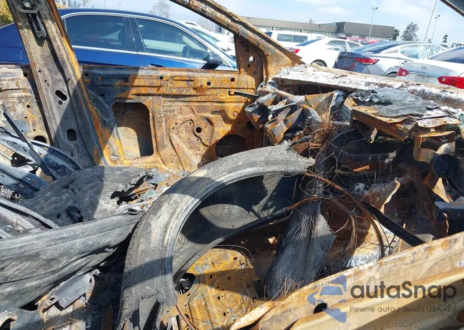 WA1DGAFE8CD007579: 41470835