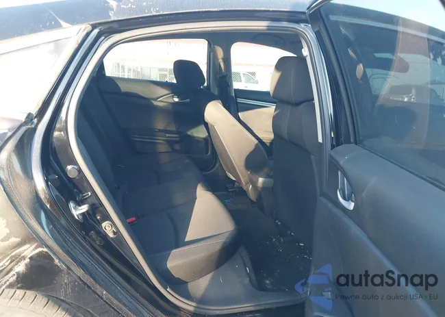 2HGFC2F57JH575520: 41474552