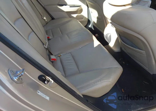 1HGCR2F86DA208994: 41475750