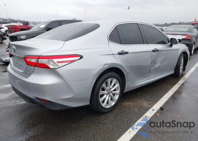 4T1B11HK5JU032465: 41477168