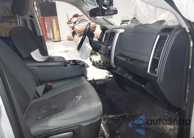 1C6RR7GT6FS531312: 41476530