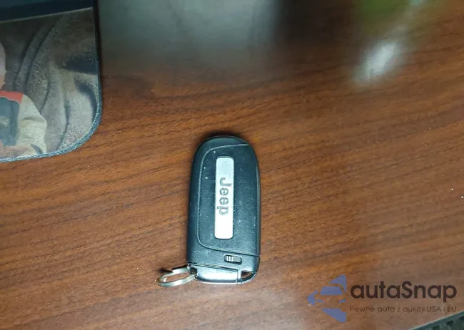 1C4PJMDSXFW650913: 41476703