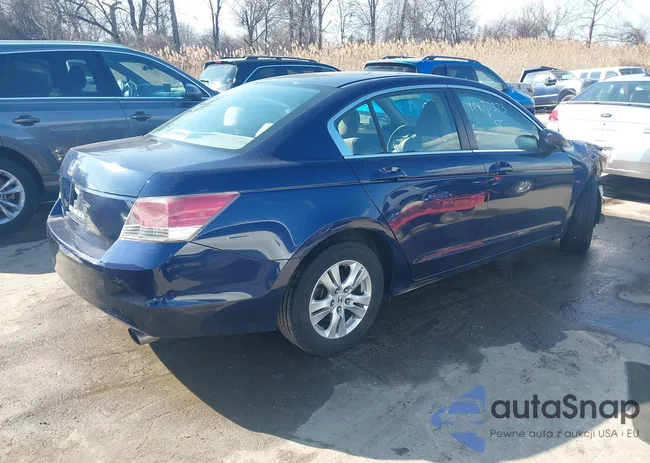 1HGCP26488A057620: 41477373