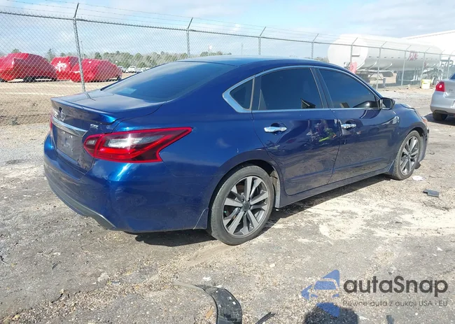 1N4AL3AP8HC486582: 41480502