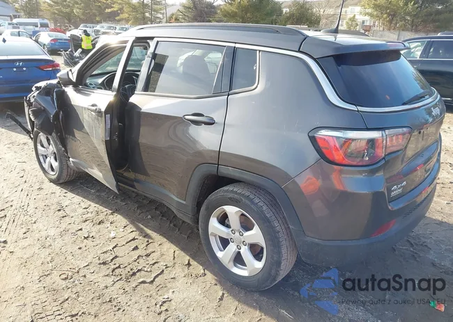 3C4NJDBB0JT316396: 41482668