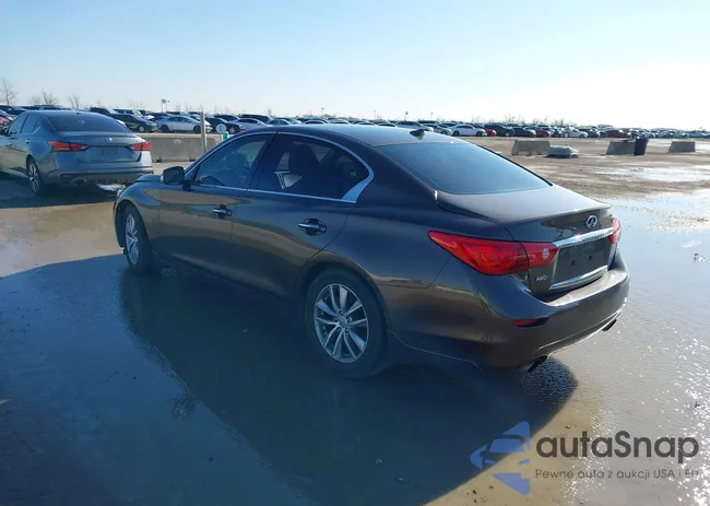 JN1BV7AR2EM696069: 41484913