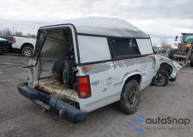 1B7GL26X6RS656940: 41487340