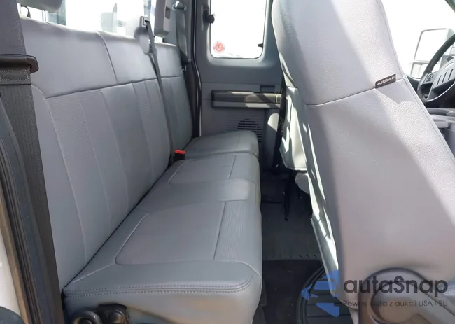 1FT7X2AT5EEB06842: 41489175