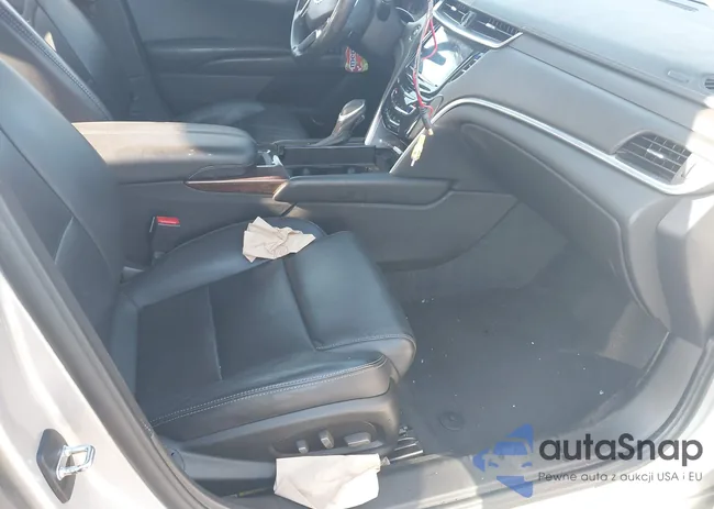 2G61N5S38D9133629: 41490089