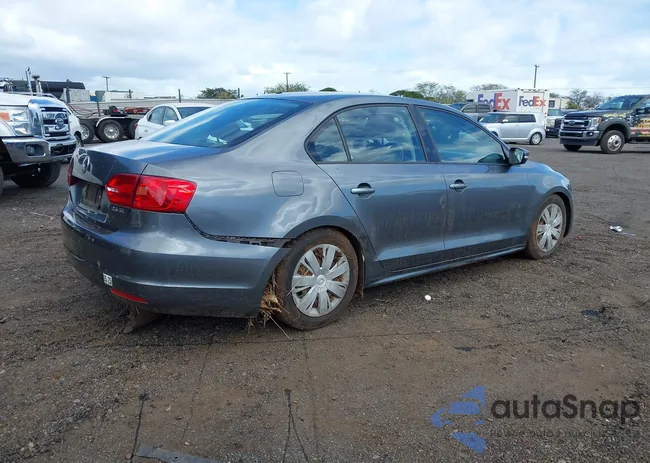 3VWDX7AJ2CM420502: 41491853