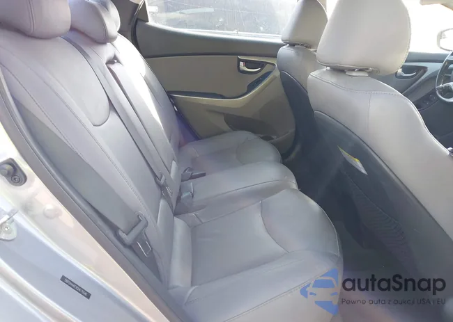 5NPDH4AE9GH675046: 41492118