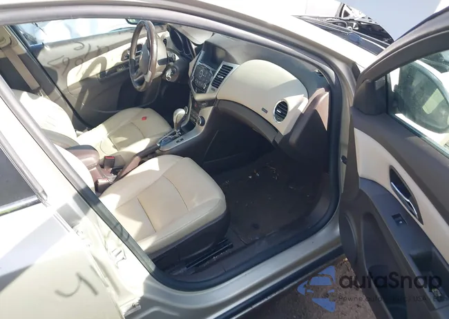 1G1PE5SB0D7186219: 41492667