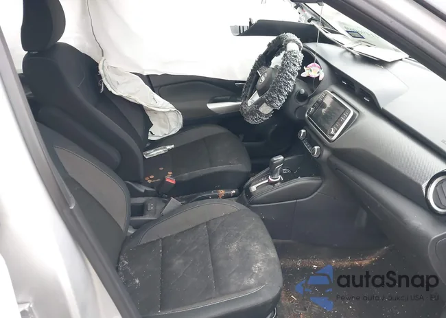 3N1CP5CU7KL550535: 41496069