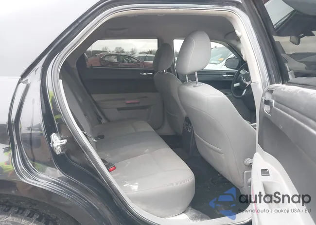 2C3KA43R57H732674: 41499762