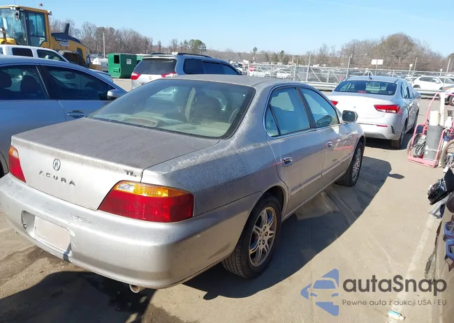 19UUA5645XA042031: 41499870