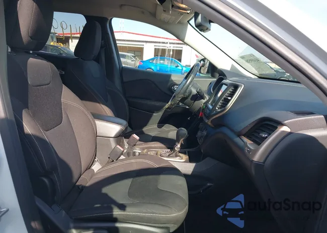 1C4PJLCS8FW643051: 41499586