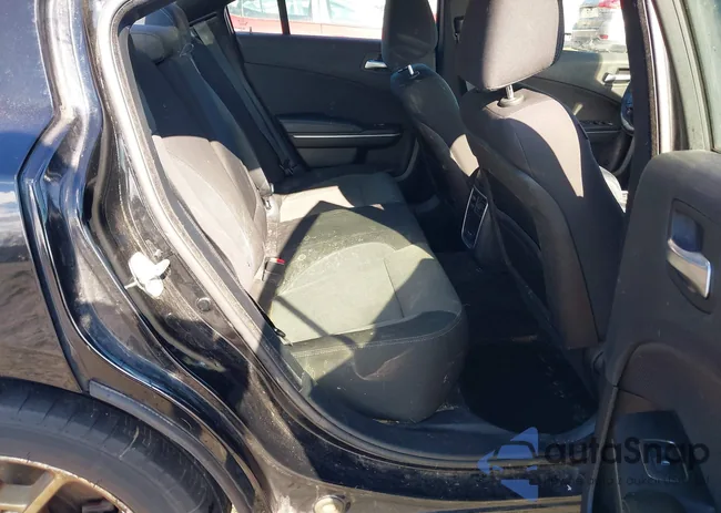 2C3CDXFG9FH748785: 41502783