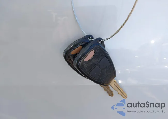 3D7KS26C67G729485: 41505761