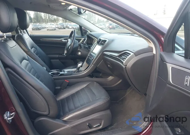 3FA6P0LU2DR371578: 41505357