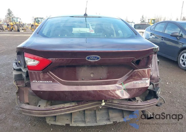 3FA6P0LU2DR371578: 41505357