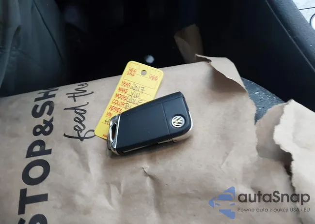 3VW217AU1HM071827: 41506520