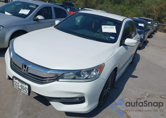 1HGCR2F5XHA214793: 40515068