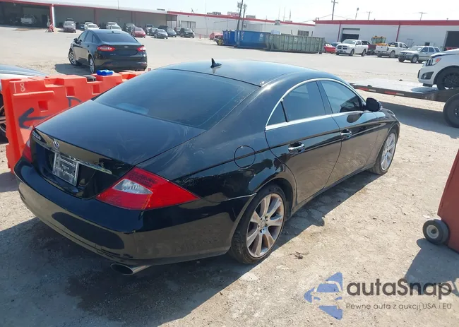 WDDDJ72X38A116421: 40517096