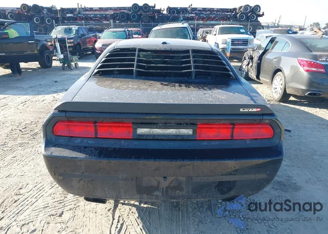 2B3LJ74W49H623701: 40518225