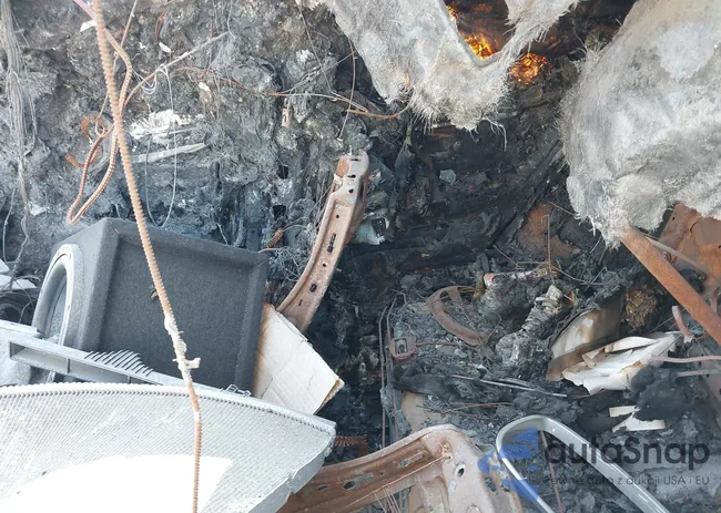 WBA4F7C37HG788922: 40517548