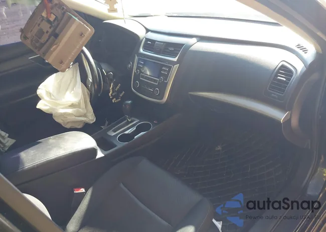 1N4AL3AP0GC183732: 40519031