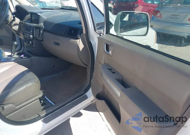 4A4JM3AS2BE026950: 40518461