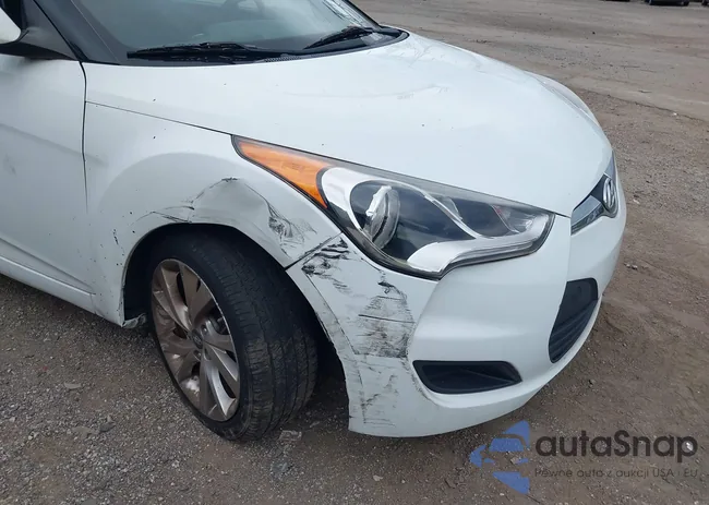 KMHTC6AD9GU260002: 40521137