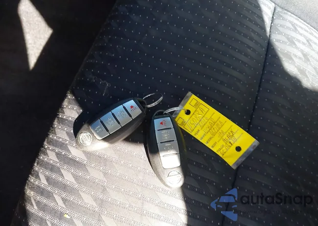 1N4AL3AP9GC226738: 40524456