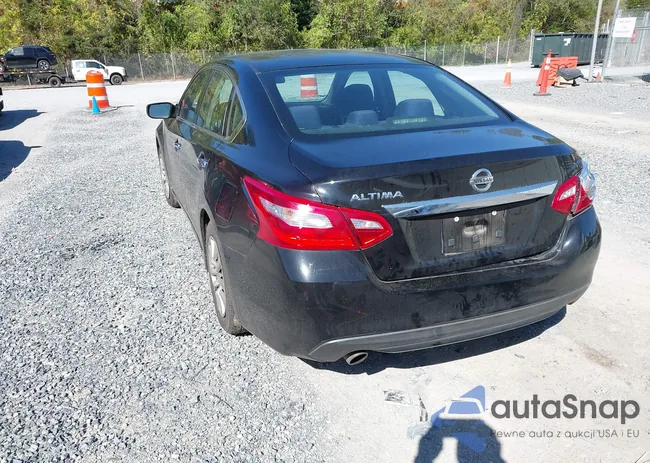 1N4AL3AP9GC226738: 40524456