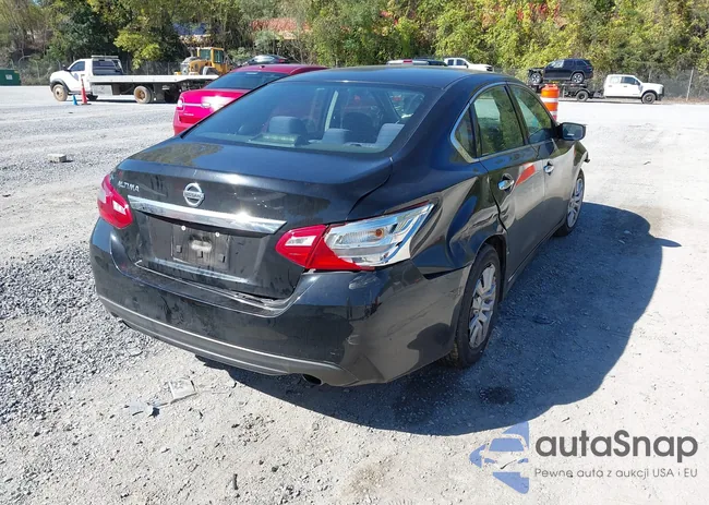 1N4AL3AP9GC226738: 40524456