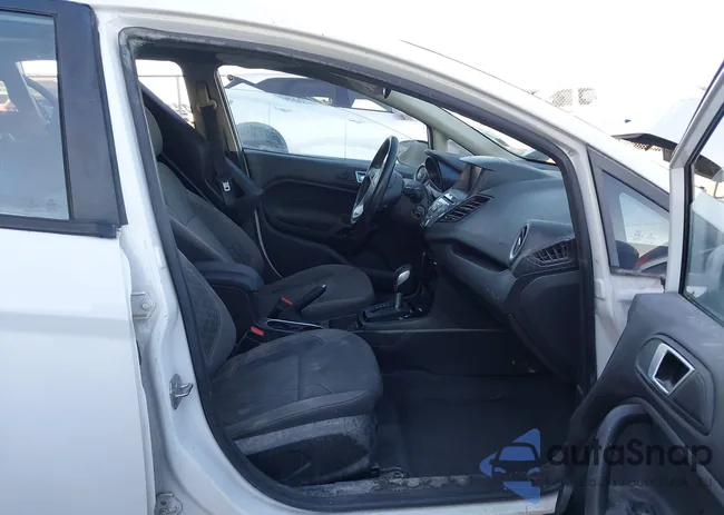 3FADP4EJ1FM101663: 40525380