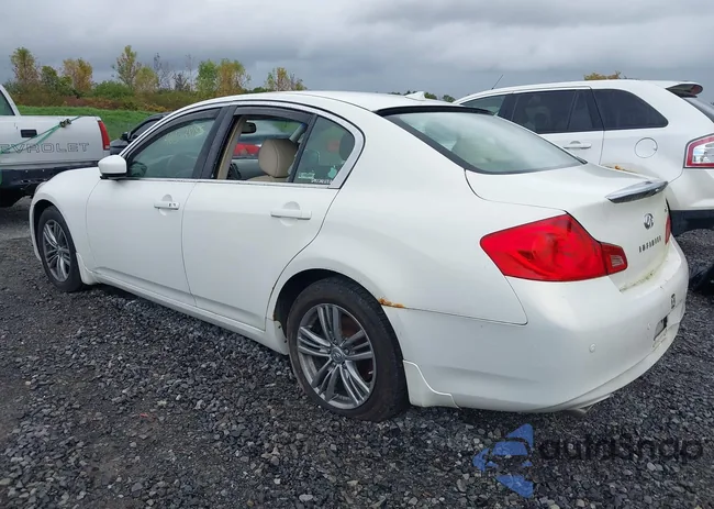 JN1CV6AR0AM455989: 40528155