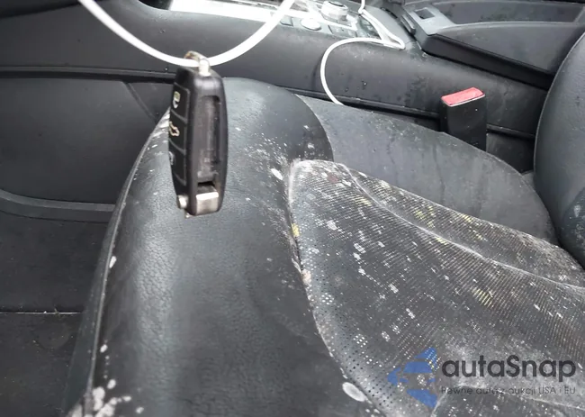 WA1DGAFE6FD002658: 40527401