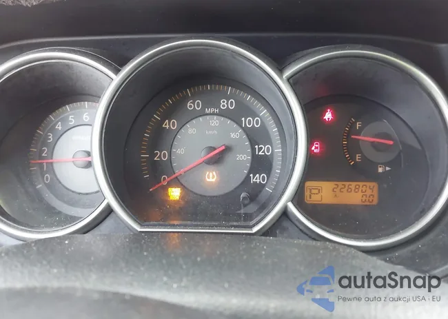 3N1BC13E48L378725: 40532236