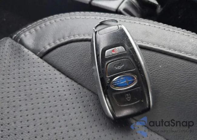 JF2SJAWC0JH522094: 40532997