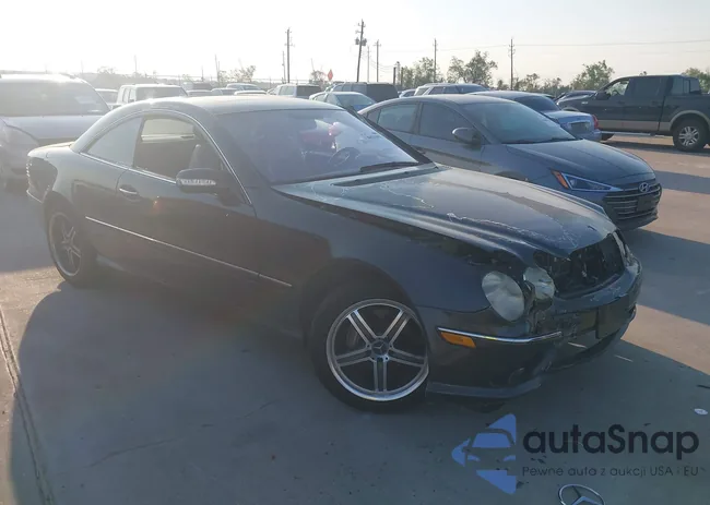 WDBPJ75J03A037603: 40535091